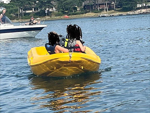 River 290 med Yamaha 4 hk 2 of 3