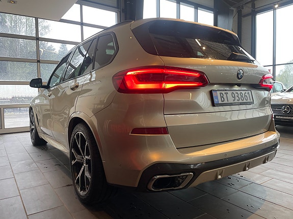 BMW X5 7 of 17