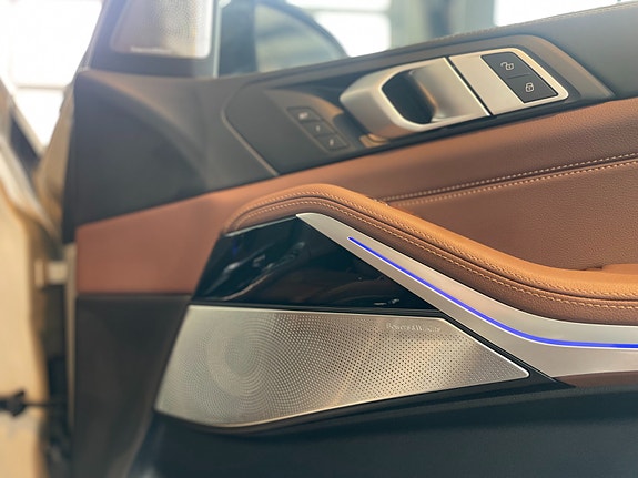 BMW X5 13 of 17