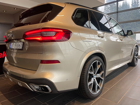 BMW X5 6 of 17