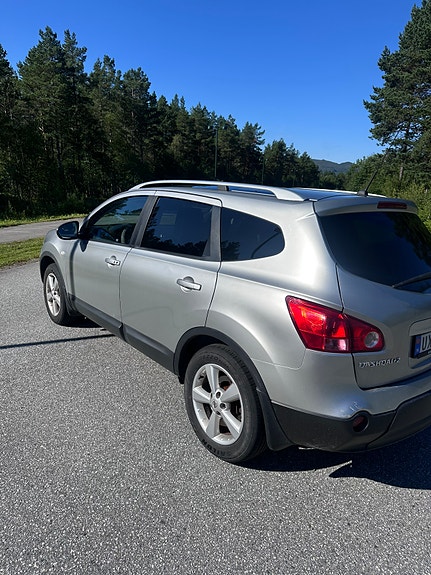 Nissan Qashqai+2 5 of 5