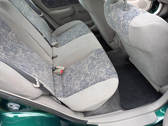 Toyota Corolla 26 of 30