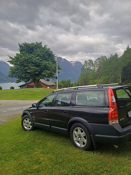 Volvo XC70 25 of 30