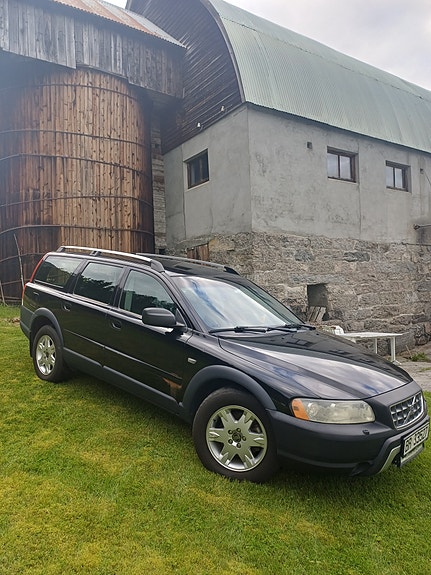 Volvo XC70 29 of 30