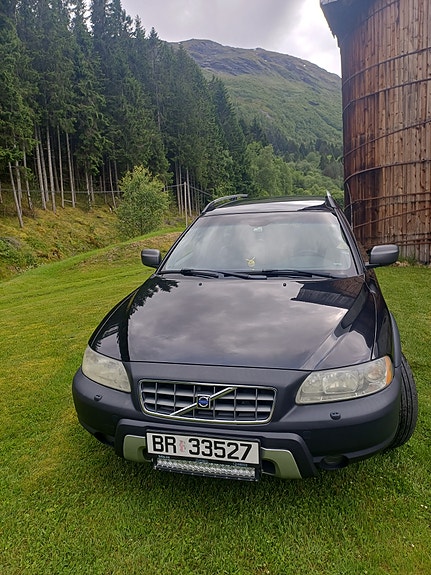 Volvo XC70 30 of 30