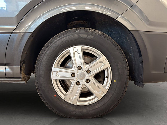 Volkswagen Crafter 9 of 30