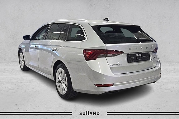 Skoda Octavia 3 of 5