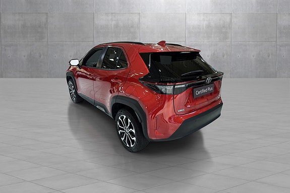 Toyota Yaris Cross 3 of 5