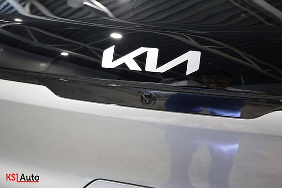 Kia PV5 14 of 30