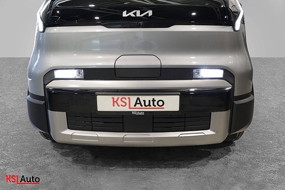 Kia PV5 3 of 30