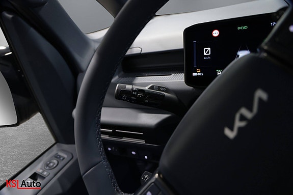 Kia PV5 25 of 30