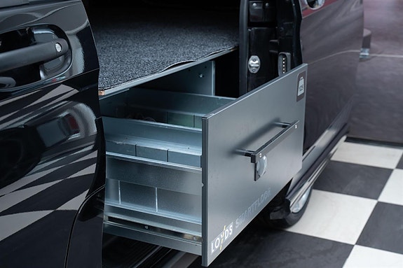 Mercedes-Benz Vito 119 20 of 30