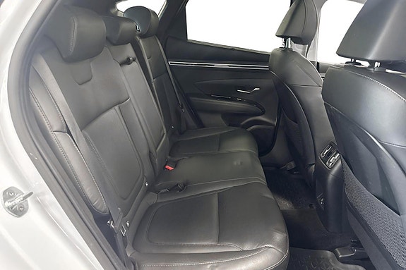 Hyundai Tucson 22 of 24