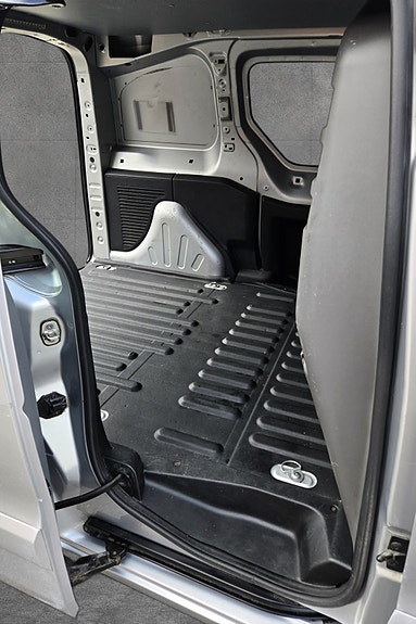 Citroen Berlingo 11 of 24