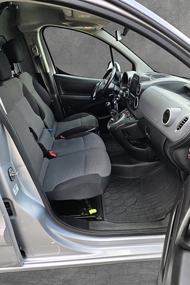 Citroen Berlingo 14 of 24