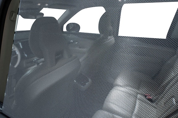 Volvo XC90 30 of 30