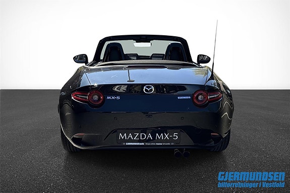 Mazda MX-5 6 of 15
