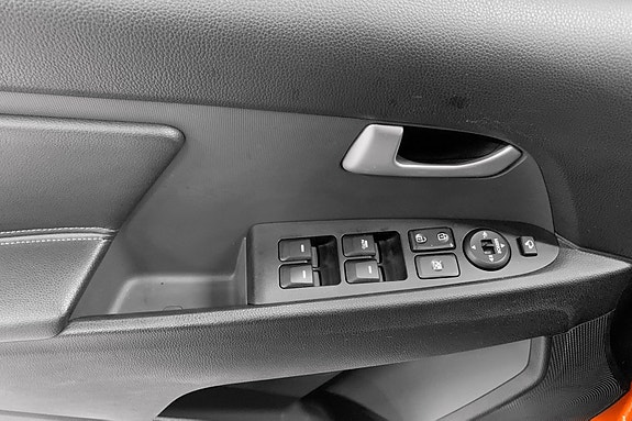 Kia Sportage 11 of 14