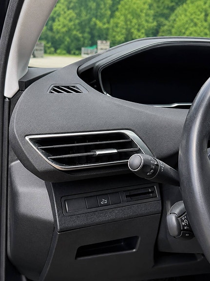 Peugeot 5008 11 of 14