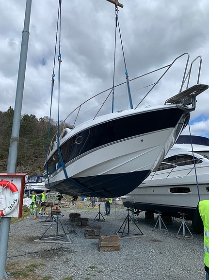 Fairline Targa 37 KAD44 EDC 4 of 5