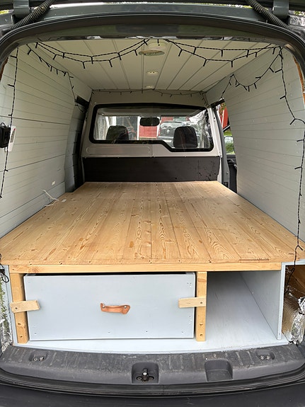 Volkswagen Caddy Maxi 9 of 30