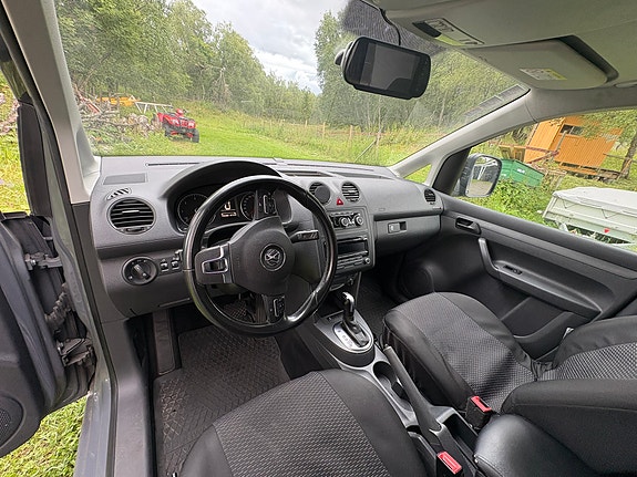 Volkswagen Caddy Maxi 20 of 30