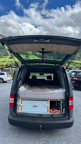 Volkswagen Caddy Maxi 7 of 30