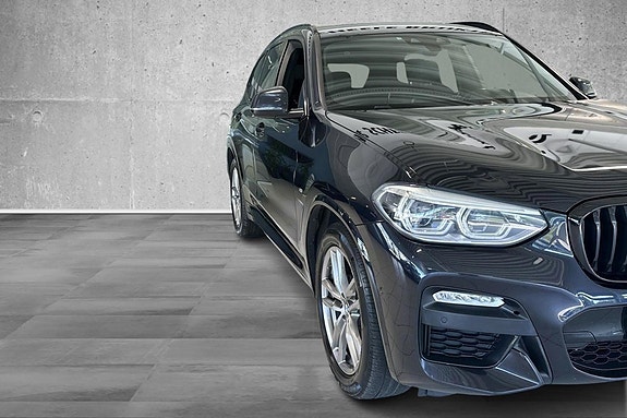 BMW X3 2 of 5