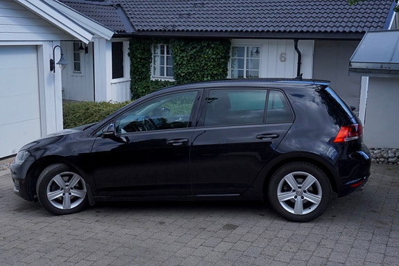 Volkswagen Golf VII 3 of 15
