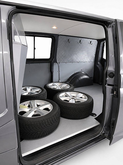 Volkswagen Transporter 10 of 20