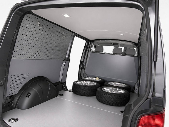 Volkswagen Transporter 12 of 20
