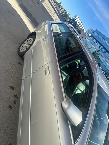 Audi A4 19 of 30