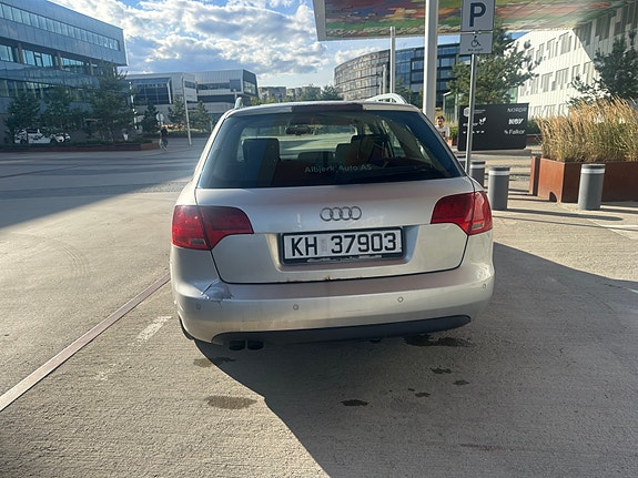 Audi A4 25 of 30