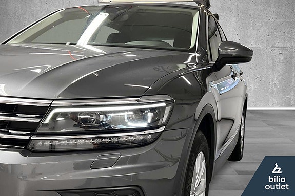 Volkswagen Tiguan 2 of 25