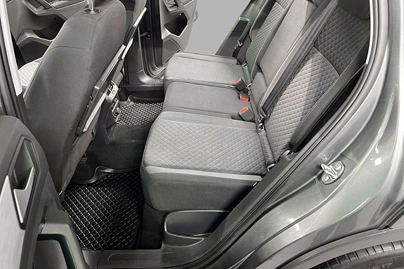 Volkswagen Tiguan 21 of 25