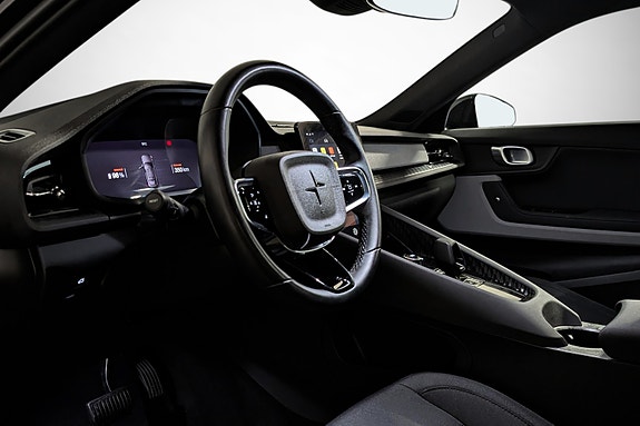 Polestar 2 10 of 26