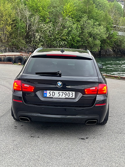 BMW 530d 8 of 11
