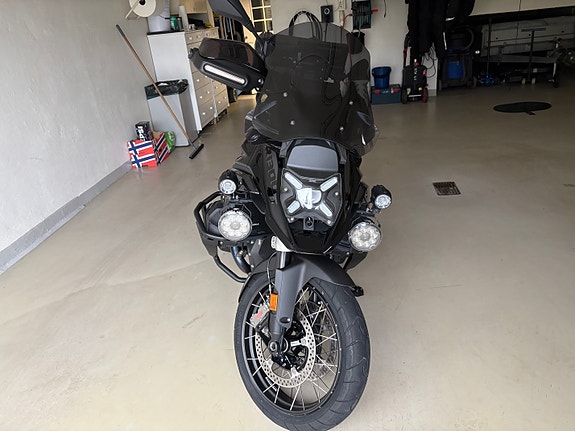 BMW R 1300 GS 10 of 10