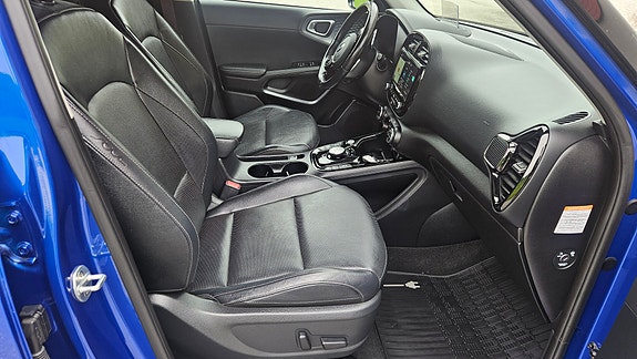 Kia e-Soul 22 of 30