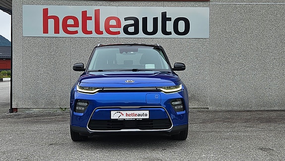 Kia e-Soul 2 of 30