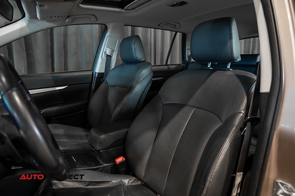 Subaru Outback 23 of 30