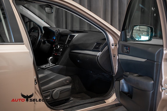 Subaru Outback 17 of 30