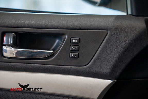 Subaru Outback 21 of 30