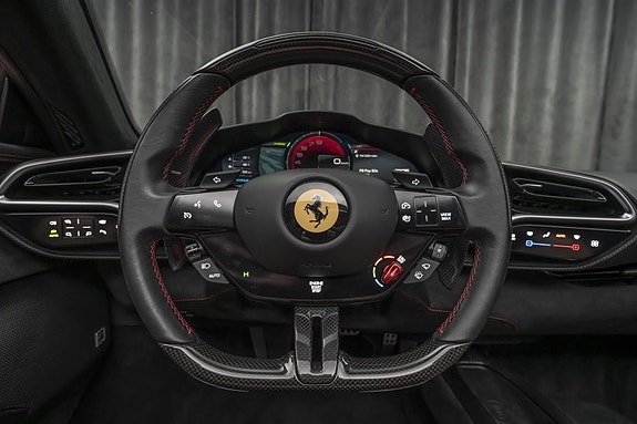 Ferrari 296 GTS 18 of 30