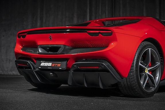 Ferrari 296 GTS 10 of 30
