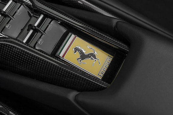 Ferrari 296 GTS 29 of 30