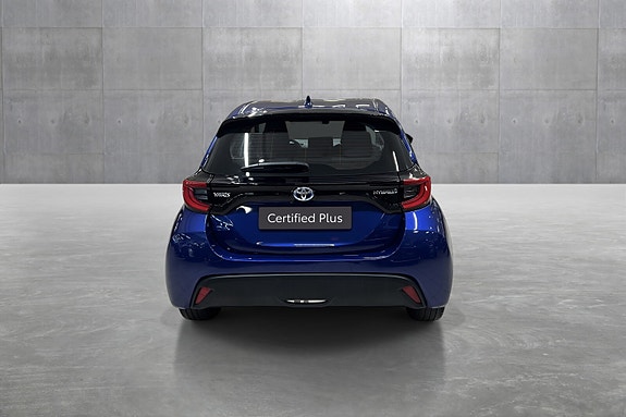 Toyota Yaris 4 of 19