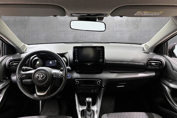 Toyota Yaris 9 of 19