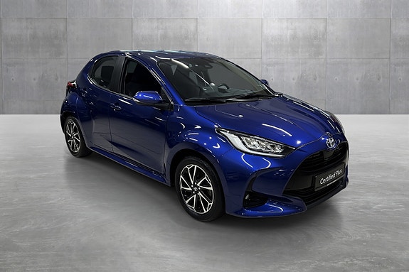 Toyota Yaris 7 of 19