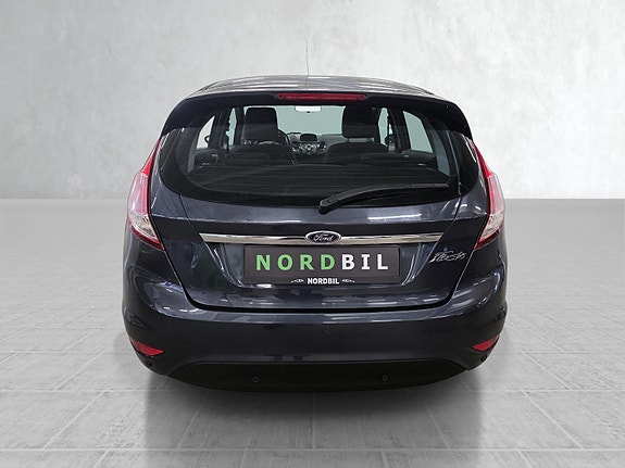Ford Fiesta 4 of 5